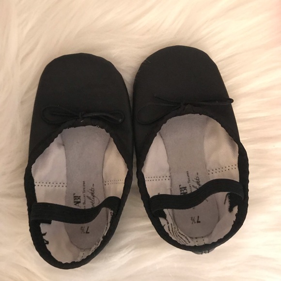 American Ballet Theatre Black Ballet Shoe Slippers - Picture 5 of 11